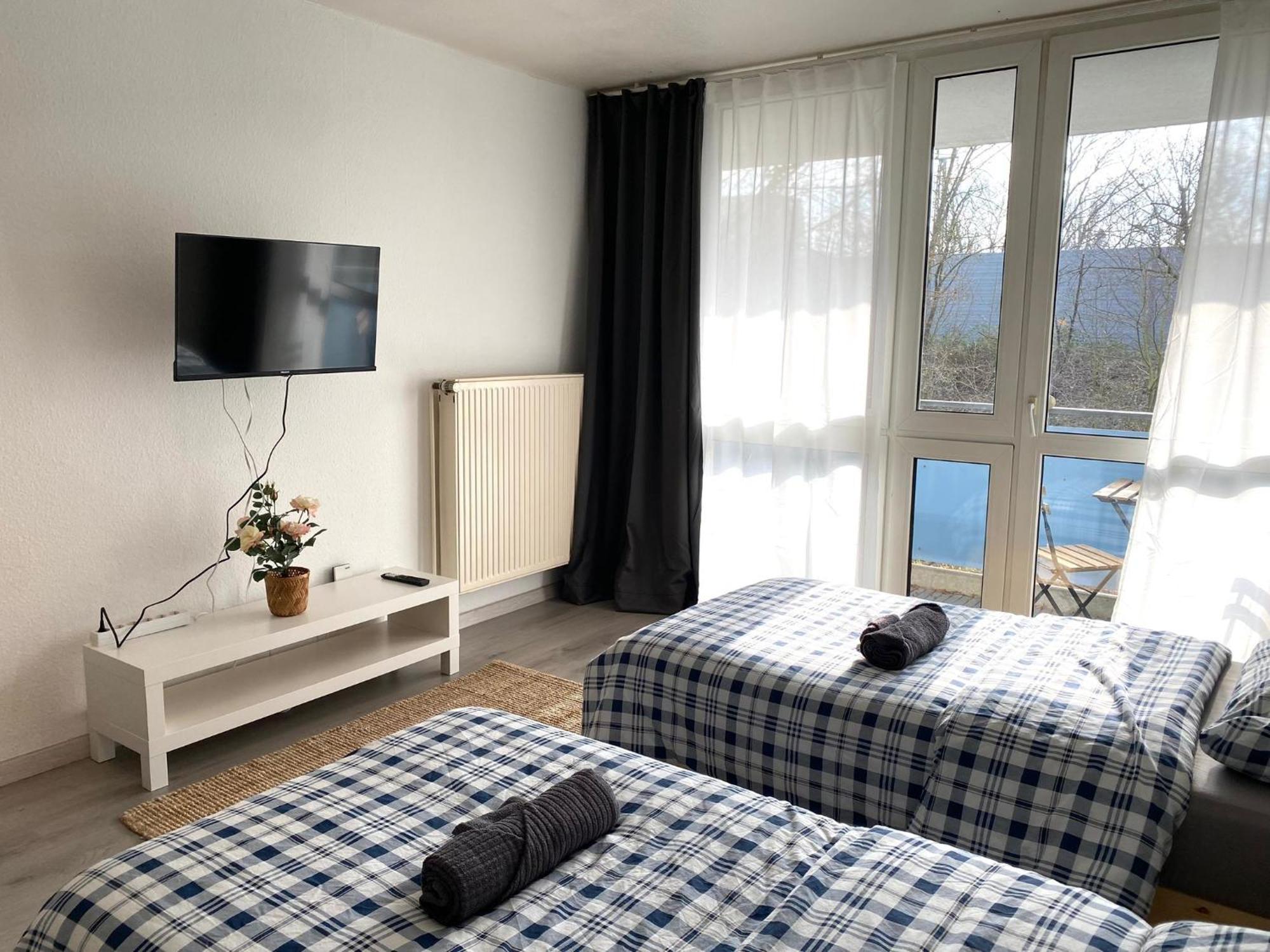 Sweet Home Apartment Hannover West - Contactless Check-In Exterior photo