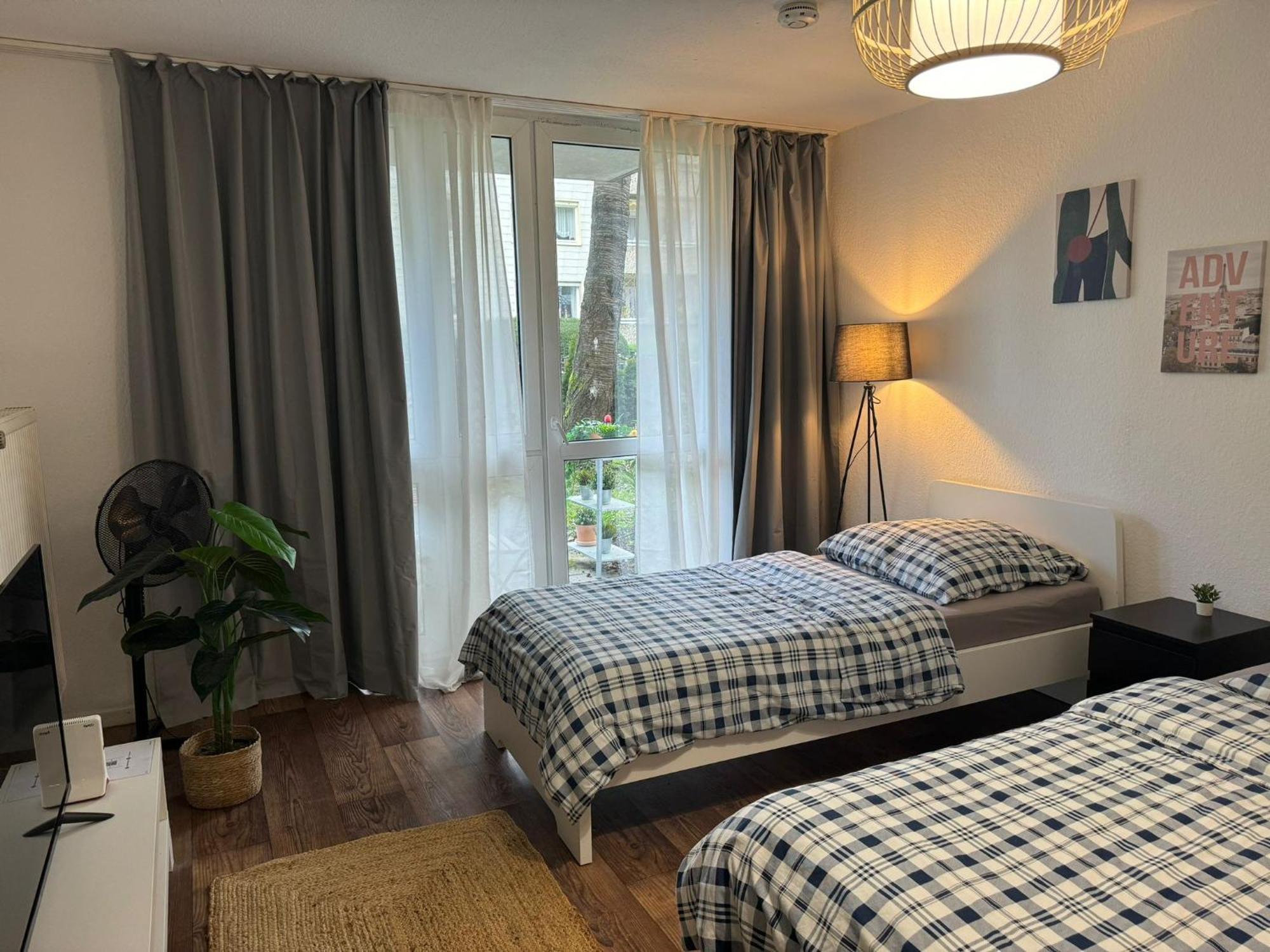 Sweet Home Apartment Hannover West - Contactless Check-In Exterior photo
